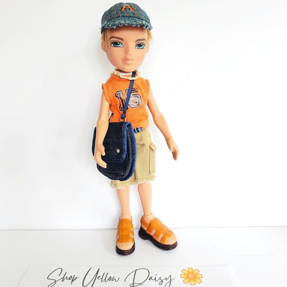 2003 Bratz Boyz Cameron‎ Doll Funky Fashion Furniture Retro-Cool Bedroom Y2K MGA